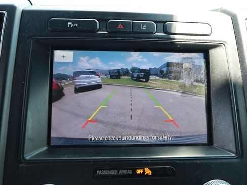 Used 2020 Ford Expedition Max Limited RWD image 17