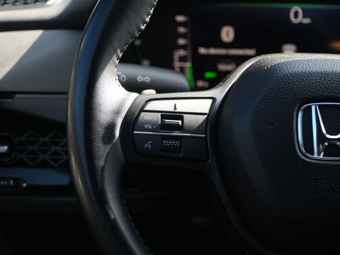 Used 2024 Honda Accord Sport image 22