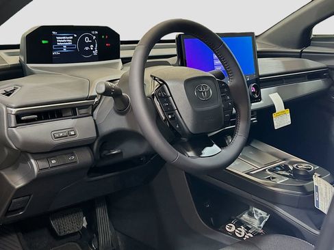 New 2026 Toyota C-HR AWD/4WD image 7