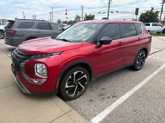 Used 2022 Mitsubishi Outlander SE FWD video 2