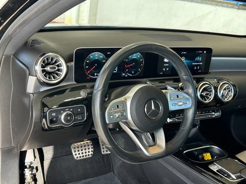 Used 2020 Mercedes-Benz A 220 image 33