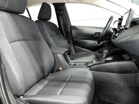 Used 2024 Toyota Corolla LE image 10