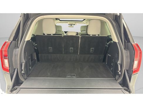 Used 2025 Ford Expedition Active AWD/4WD image 25