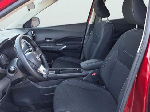 Certified 2024 Nissan Kicks SV image 23