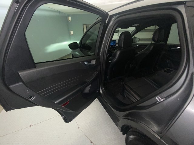 Used 2024 Ford Escape ST-Line w/ Tech Pack #1 FWD image 23