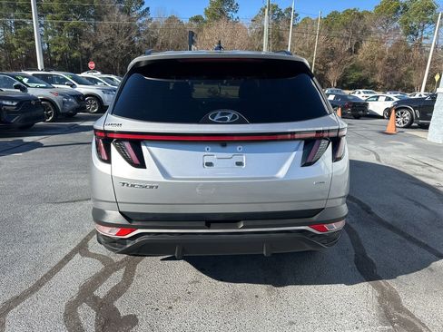 Used 2022 Hyundai Tucson SEL w/ Convenience + Premium Package image 6