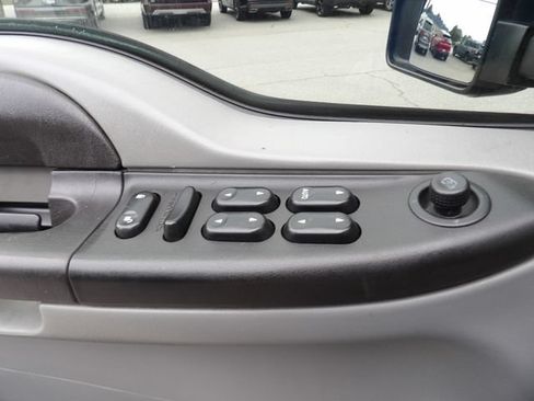 Used 2006 Ford F250 XLT AWD/4WD image 30