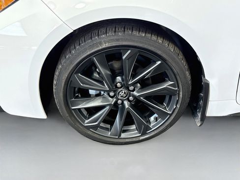 Used 2024 Toyota Corolla SE FWD image 38