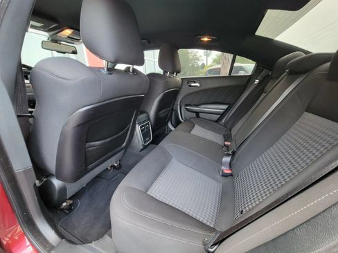 Used 2022 Dodge Charger Scat Pack RWD image 17
