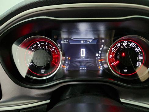 Used 2019 Dodge Challenger R/T image 15