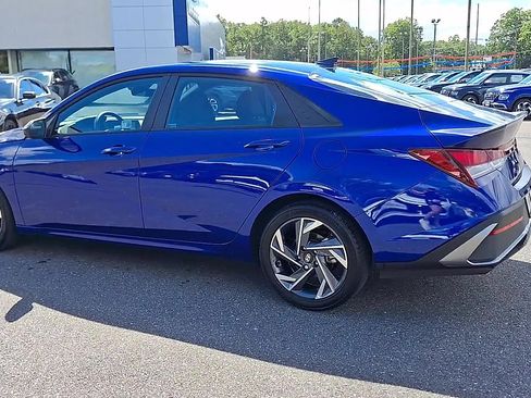 New 2025 Hyundai Elantra Sport w/ Cargo Package image 6