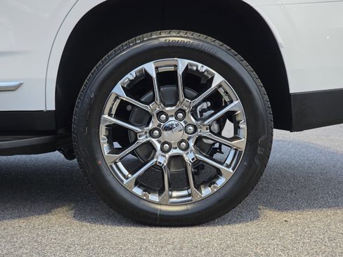 New 2026 GMC Yukon Elevation image 42