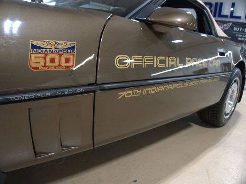 Used 1986 Chevrolet Corvette Convertible image 14