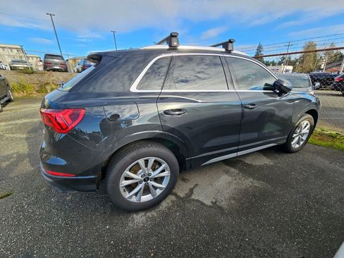 Used 2024 Audi Q3 2.0T Premium image 9