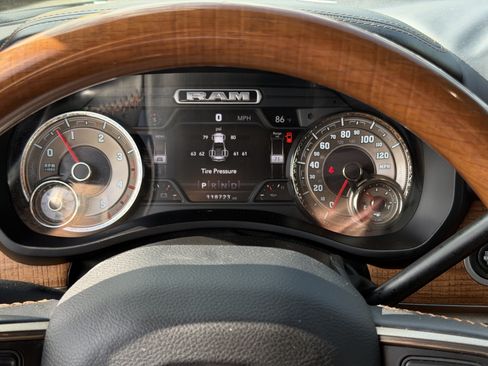 Used 2021 RAM 3500 Limited AWD/4WD image 24