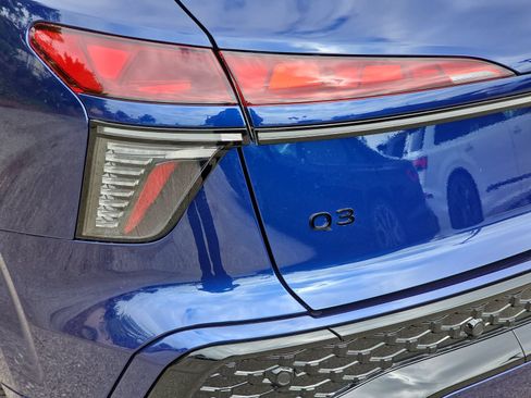 New 2026 Audi Q3 quattro 2.0T AWD/4WD image 37
