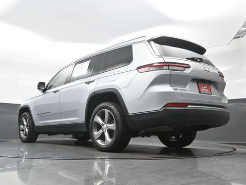 Used 2021 Jeep Grand Cherokee L Limited AWD/4WD image 30