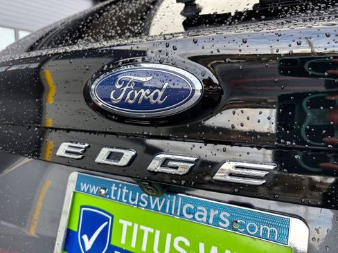 Used 2022 Ford Edge ST-Line w/ Class II Trailer Tow Package image 32