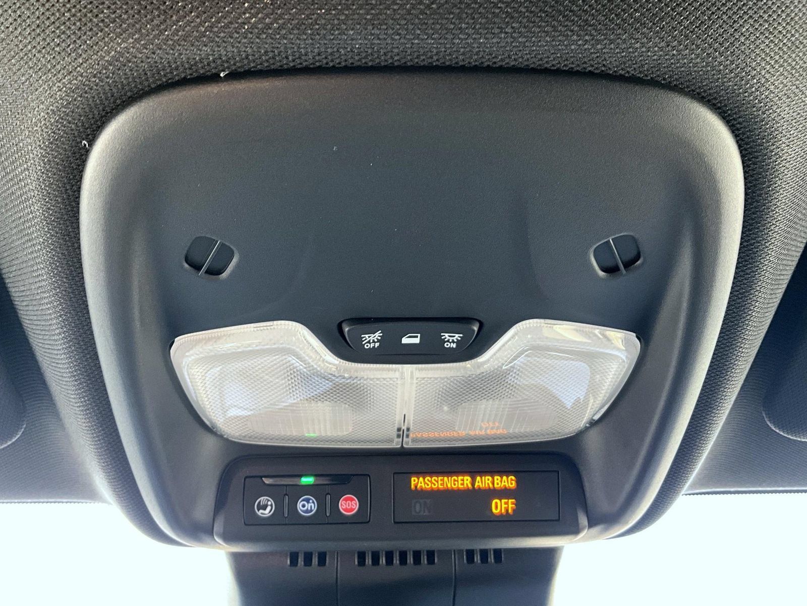 Used 2023 Chevrolet Colorado ZR2 w/ ZR2 Convenience Package III AWD/4WD image 16