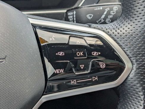Used 2022 Volkswagen Tiguan SEL R-Line AWD/4WD image 39