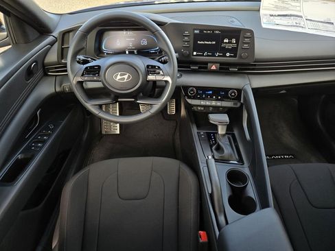 New 2026 Hyundai Elantra SEL Sport Premium FWD image 18