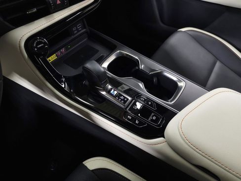 Used 2022 Lexus NX 350 AWD w/ Accessory Package 2 image 27