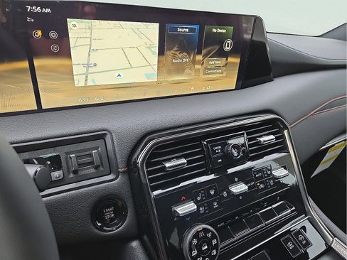 New 2025 Nissan Armada PRO-4X w/ Pro-4X Premium Package image 17