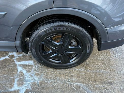 Used 2017 Toyota RAV4 LE image 42