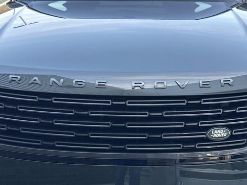 Used 2023 Land Rover Range Rover SE AWD/4WD image 11