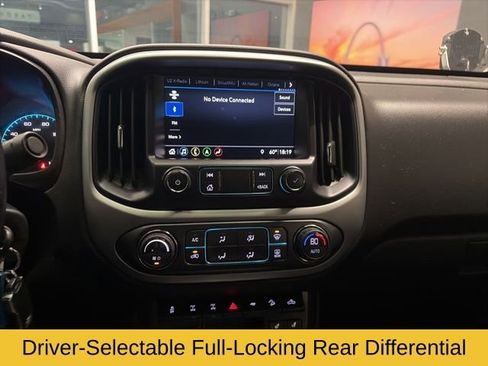 Used 2021 Chevrolet Colorado ZR2 w/ ZR2 Midnight Special Edition image 26