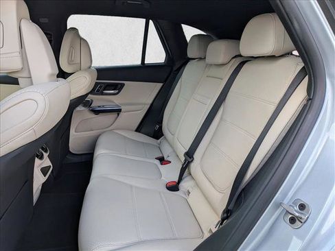 Certified 2026 Mercedes-Benz GLC 300 image 17