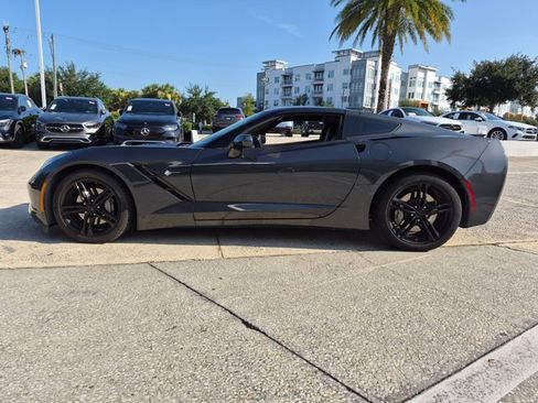 Used 2017 Chevrolet Corvette Stingray Coupe w/ 1LT RWD image 8