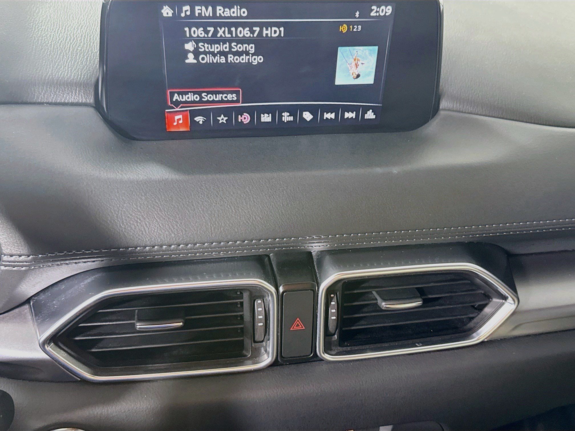 Used 2020 MAZDA CX-5 Touring FWD image 18