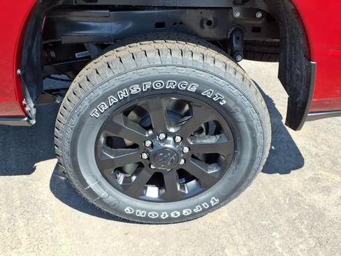 New 2026 RAM 2500 Big Horn AWD/4WD image 4