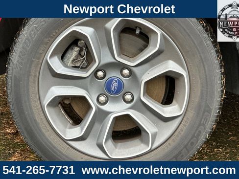 Used 2021 Ford EcoSport S image 25