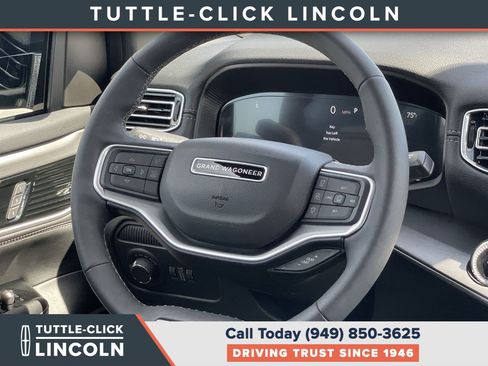 Used 2026 Jeep Grand Wagoneer 2WD w/ Premium Group I image 15