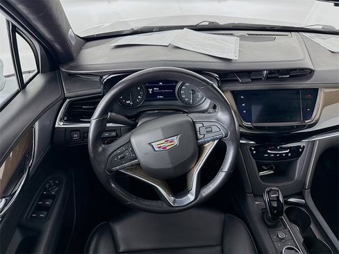 Used 2020 Cadillac XT6 Premium Luxury w/ Platinum Package image 24