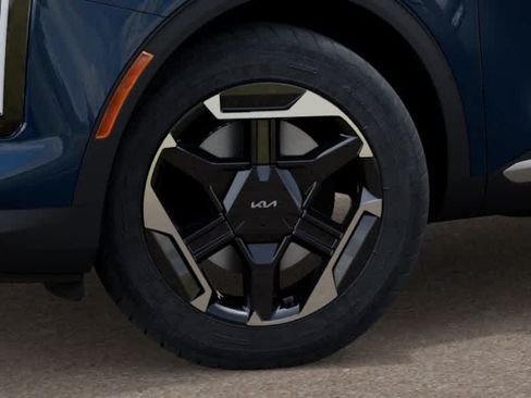 New 2027 Kia Sportage S FWD image 9