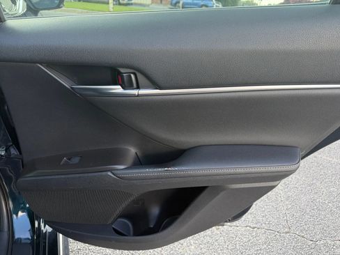Used 2021 Toyota Camry XSE w/ Navigation Package FWD image 28