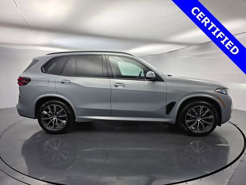 Certified 2026 BMW X5 xDrive40i w/ Executive Package image 3