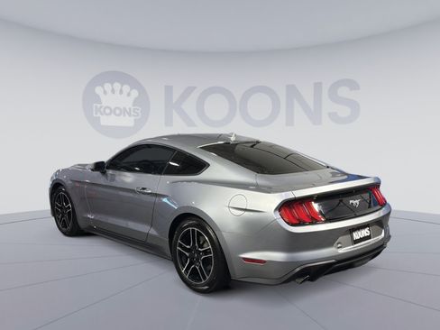 Used 2022 Ford Mustang Coupe w/ Equipment Group 101A RWD image 4