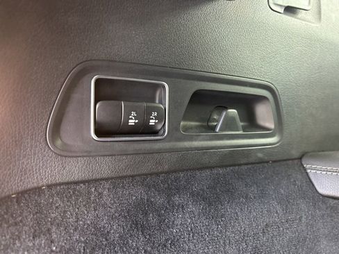 Used 2023 Mercedes-Benz GLS 450 4MATIC image 53