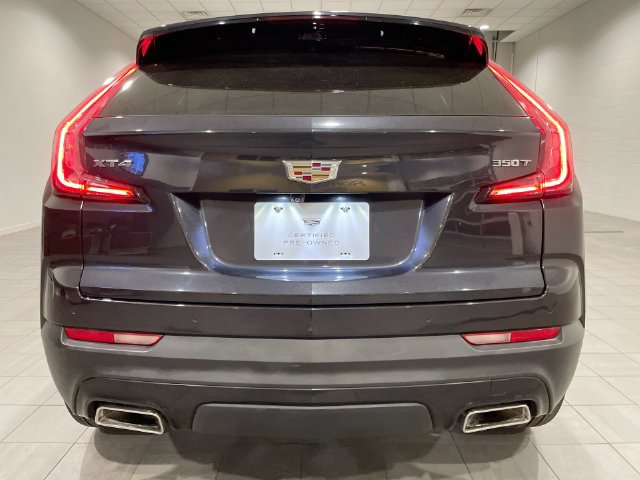Used 2022 Cadillac XT4 Sport w/ Enhanced Visibility Package FWD image 4