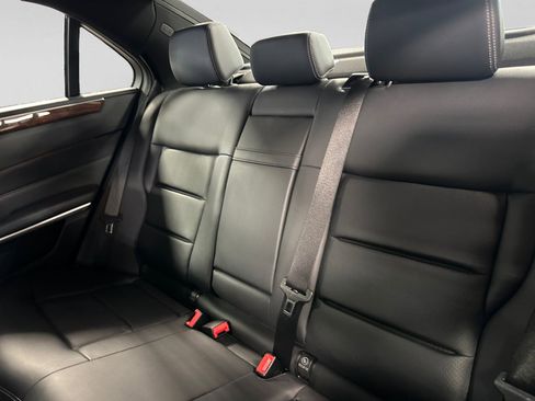 Used 2015 Mercedes-Benz E 350 4MATIC Sedan w/ Premium 1 Package image 22