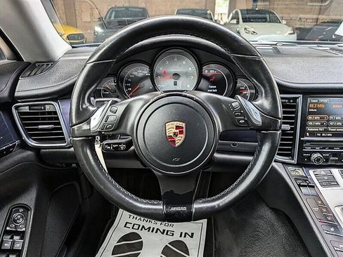 Used 2012 Porsche Panamera S RWD image 19