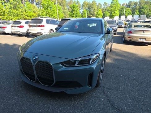 Used 2025 BMW i4 eDrive40 w/ Premium Package image 2