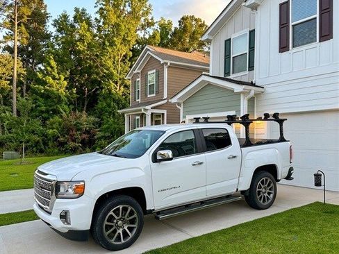 Used 2021 GMC Canyon Denali AWD/4WD image 1
