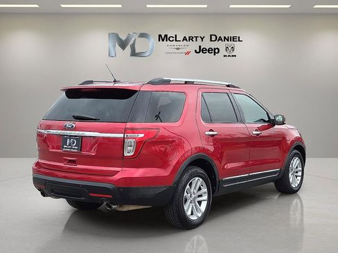 Used 2011 Ford Explorer XLT w/ 202A Rapid Spec Order Code image 5