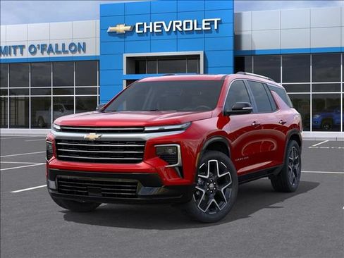 New 2026 Chevrolet Traverse High Country w/ LPO, Floor Liner Package FWD image 6