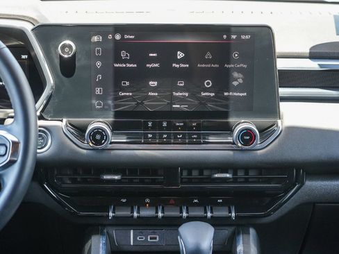 Used 2025 GMC Canyon Elevation RWD image 13